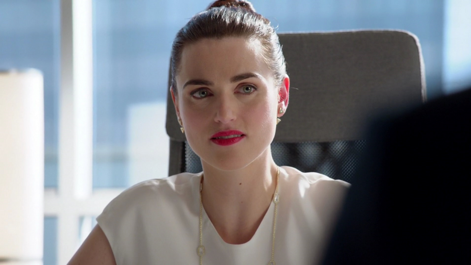 Supergirl: Lena está em apuros no trailer do episódio 3×05